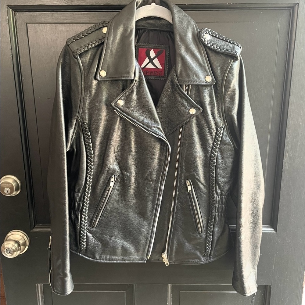 Women’s motorcycle jacket
